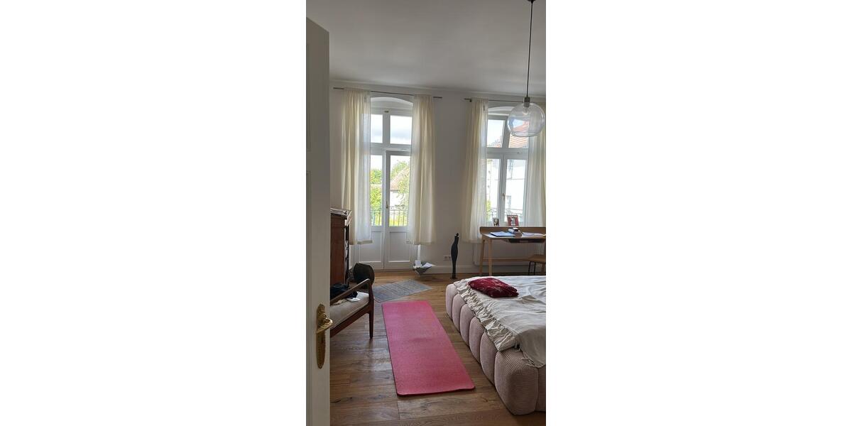 Etagenwohnung Neustrelitz - 3 Zimmer, 86 m&sup2;, 1.380&euro; | Angebot:27639971