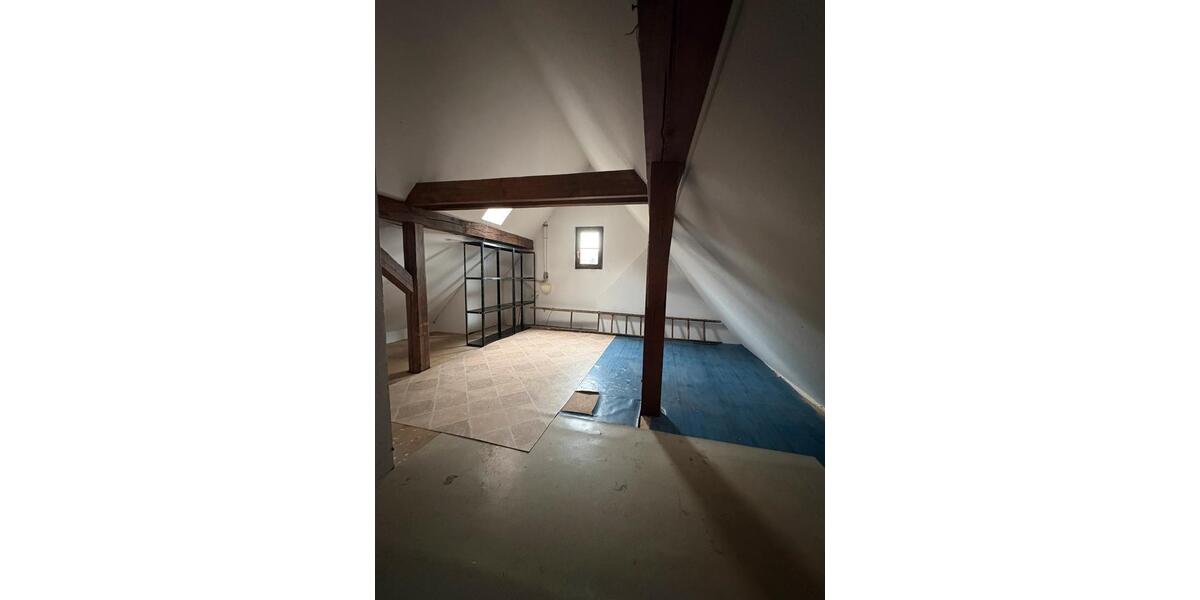 Dachgeschoßwohnung Bad Blankenburg - 3 Zimmer, 92 m&sup2;, 720&euro; | Angebot:26227096