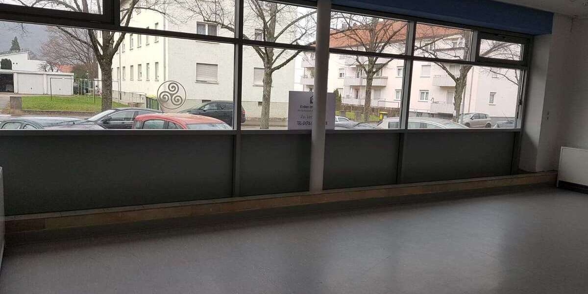 Büro in Gernsbach 440 € 75 m² zimmer