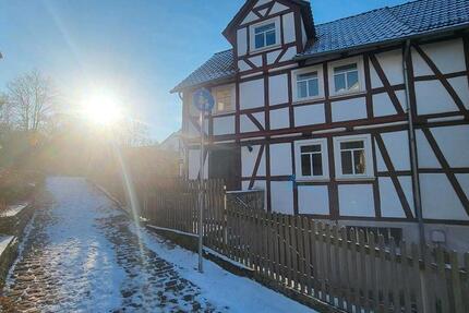 Haus Kassel Niederzwehren - 4 Zimmer, 72 m&sup2;, 790&euro; | Angebot:25239179