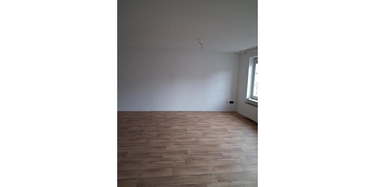 Etagenwohnung Herborn - 3 Zimmer, 105 m&sup2;, 620&euro; | Angebot:26518867