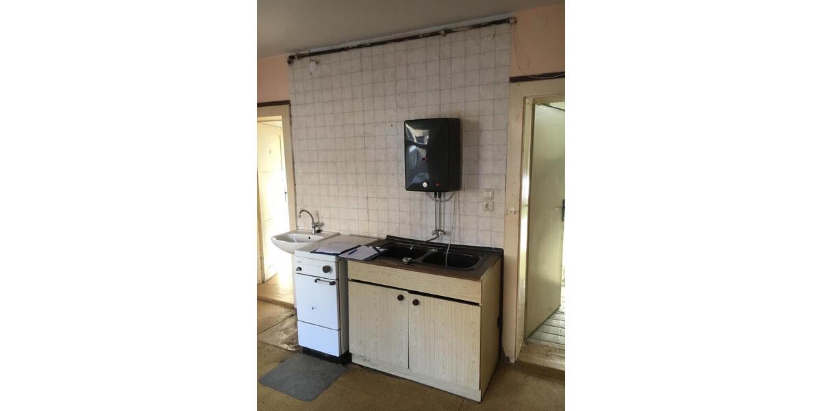 Etagenwohnung Zittau - 1 Zimmer, 95 m&sup2;, 95&euro; | Angebot:26490610