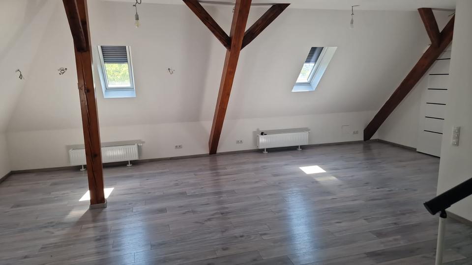 Dachgeschoßwohnung Zweibrücken - 1 Zimmer, 68 m&sup2;, 700&euro; | Angebot:26137465