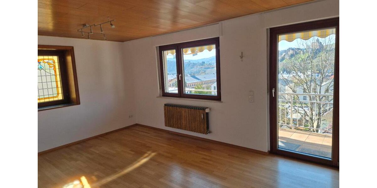 Etagenwohnung Saarburg - 6 Zimmer, 140 m&sup2;, 1.200&euro; | Angebot:26656291