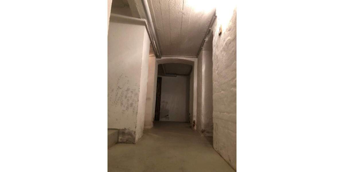 Etagenwohnung Altenburg Altenburg - 2 Zimmer, 55 m&sup2;, 325&euro; | Angebot:25244050