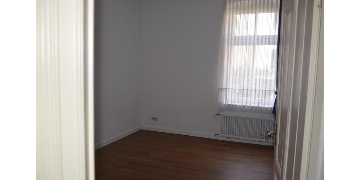 Erdgeschoßwohnung Einbeck - 4 Zimmer, 103 m&sup2;, 950&euro; | Angebot:26665192