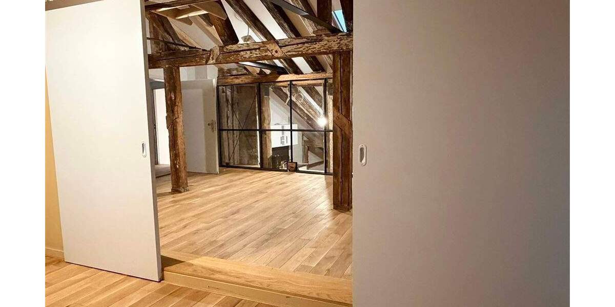 Etagenwohnung Konstanz Altstadt - 2 Zimmer, 89 m&sup2;, 1.600&euro; | Angebot:24725884