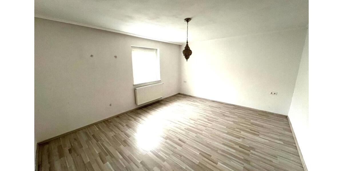 Etagenwohnung Ansbach - 5 Zimmer, 97 m&sup2;, 1.100&euro; | Angebot:26422228