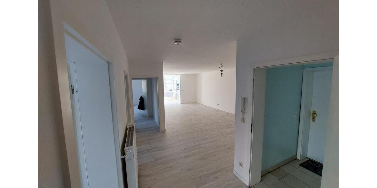 Erdgeschoßwohnung Maintal - 3 Zimmer, 89 m&sup2;, 1.000&euro; | Angebot:26582746