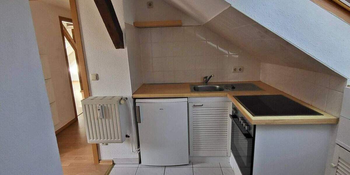 Etagenwohnung Schwerin Schelfstadt - 2 Zimmer, 39 m&sup2;, 410&euro; | Angebot:25676967