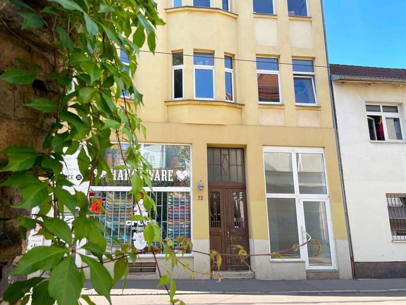 Einzelhandel in Halle 329 € 35 m²