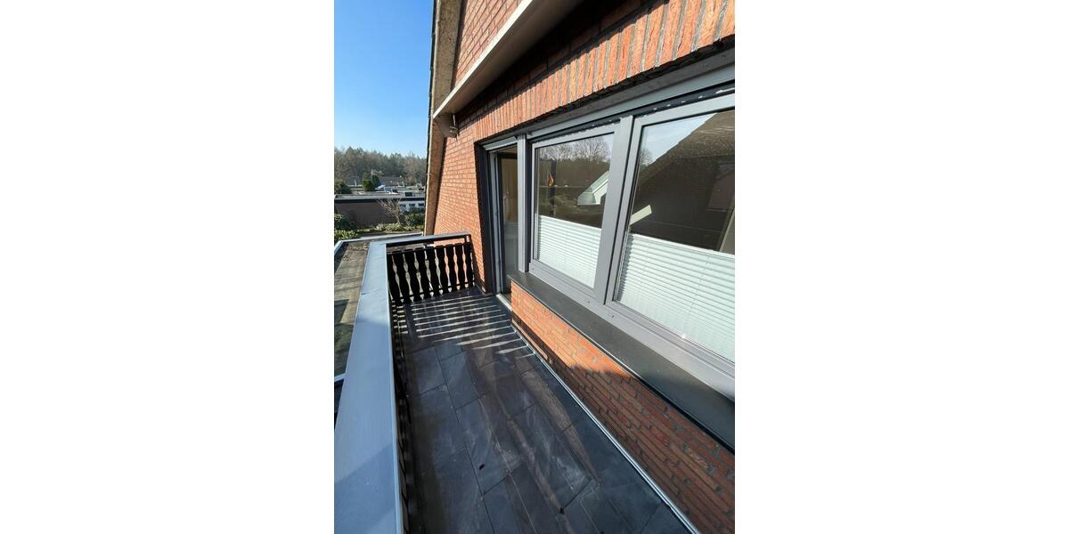 Dachgeschoßwohnung Lingen (Ems) - 3 Zimmer, 98 m&sup2;, 950&euro; | Angebot:24643463