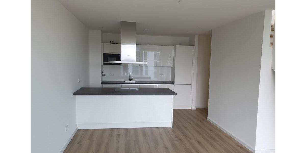 Maisonettenwohnung Schleswig - 4 Zimmer, 148 m&sup2;, 2.361&euro; | Angebot:25804250