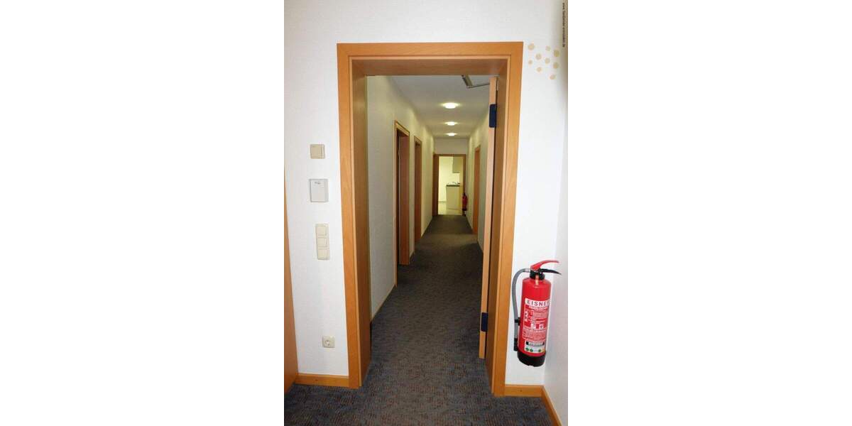 Gewerbeobjekt Konz Oberemmel - 6 Zimmer, 258 m&sup2;, 900&euro; | Angebot:24051272