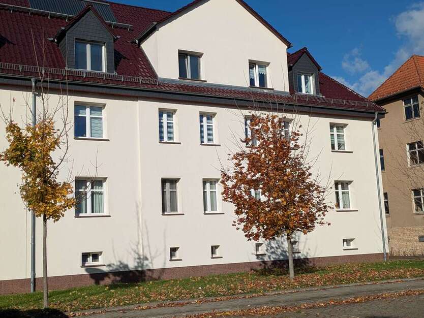 Wohnung zum Mieten in HalleS´. 920 € 83 m² 3 zimmer