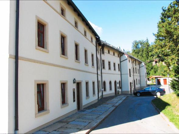 Erdgeschoßwohnung Zschopau - 2 Zimmer, 71 m&sup2;, 599&euro; | Angebot:25270640