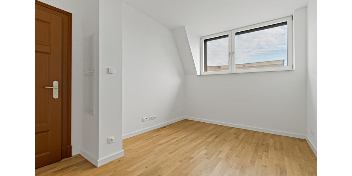 Maisonettenwohnung Halle (Saale) Am Wasserturm/Thaerviertel - 5 Zimmer, 113 m&sup2;, 1.407&euro; | Angebot:23847467