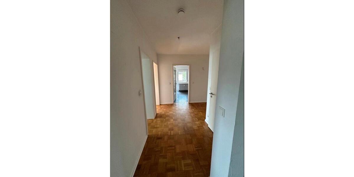 Etagenwohnung Trier West-Pallien - 3 Zimmer, 106 m&sup2;, 1.200&euro; | Angebot:25052856