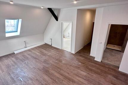 Wohnung Zerbst (Anhalt) - 2 Zimmer, 62 m&sup2;, 480&euro; | Angebot:25837944