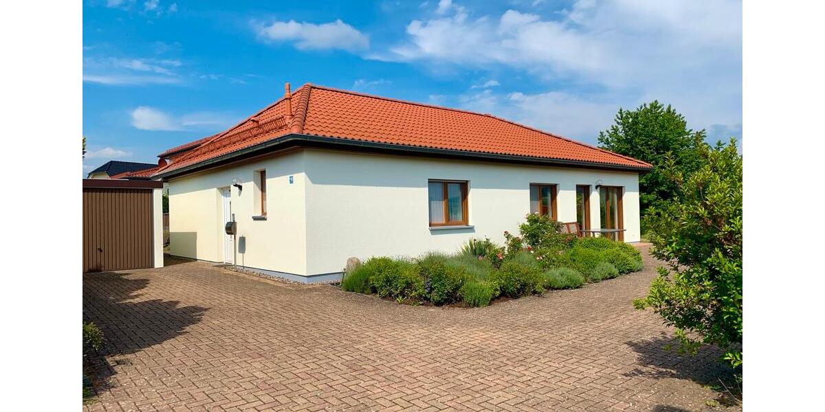 Bungalow Geisa - 3 Zimmer, 108 m&sup2;, 1.350&euro; | Angebot:26365198