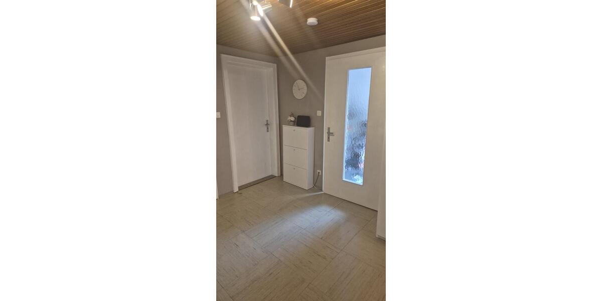 Etagenwohnung Breitenbrunn - 2 Zimmer, 62 m&sup2;, 530&euro; | Angebot:26462976