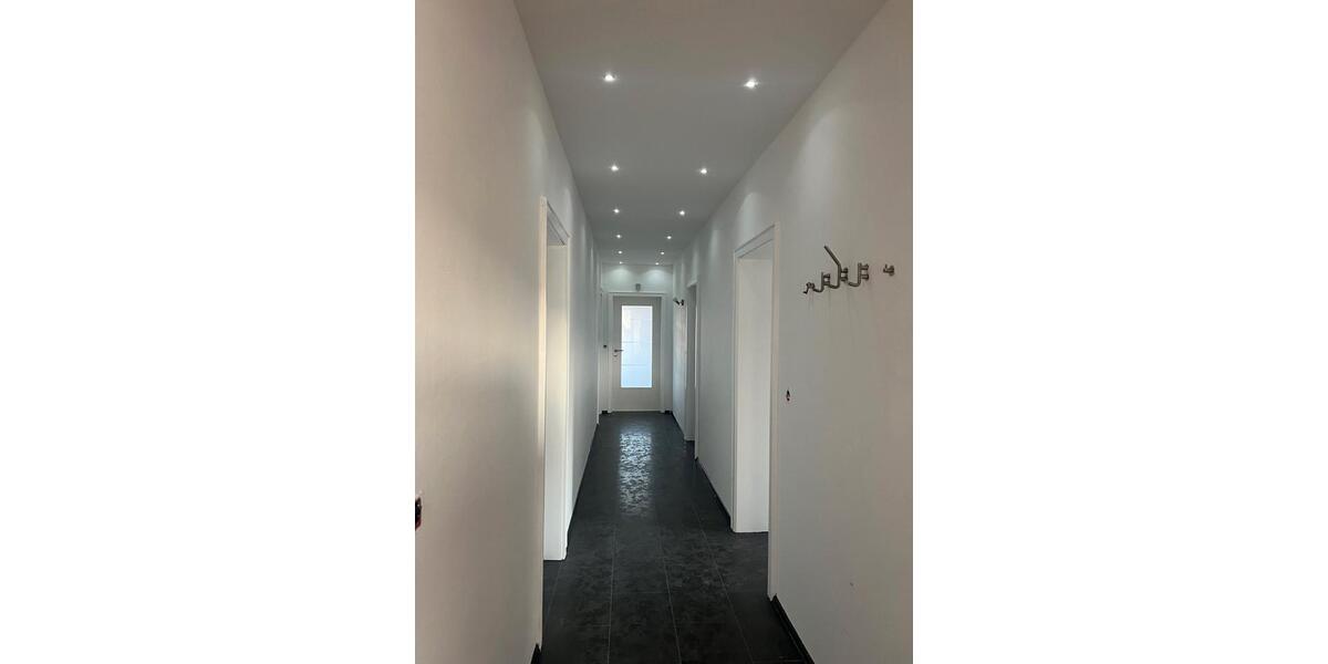 Wohnen auf Zeit Mengkofen - 3 Zimmer, 24 m&sup2;, 13&euro; | Angebot:26054758