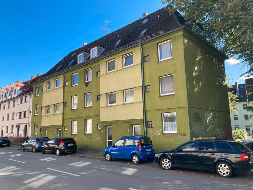 Gemütliche 2-Zimmer Wohnung in zentraler Lage zimmer