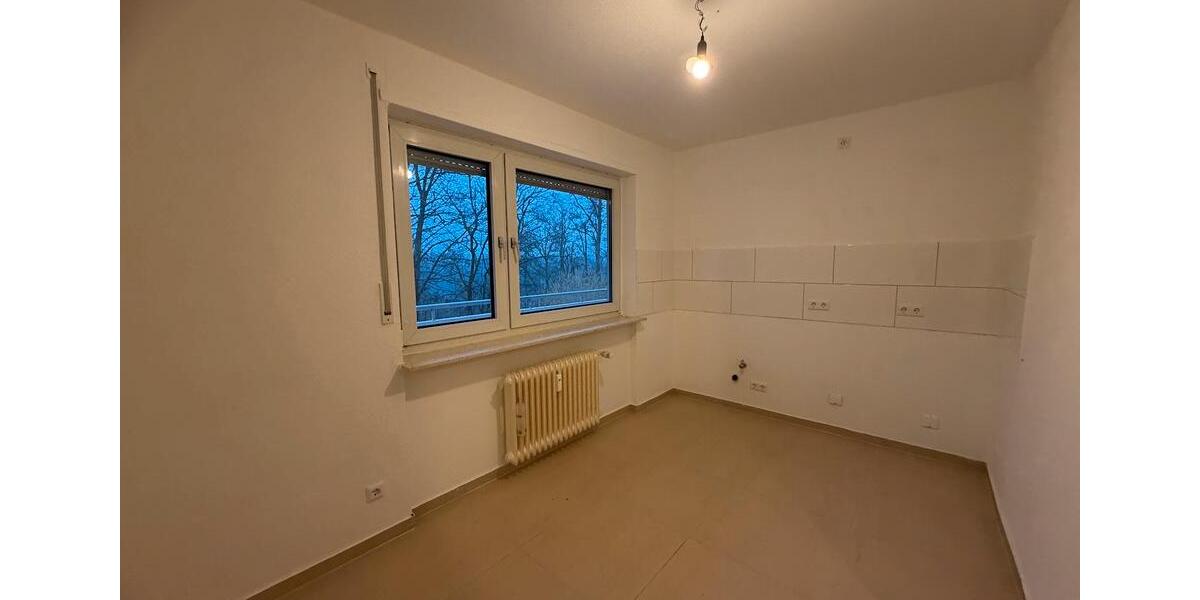 Etagenwohnung Saarbrücken Eschberg - 2 Zimmer, 63 m&sup2;, 599&euro; | Angebot:25178322