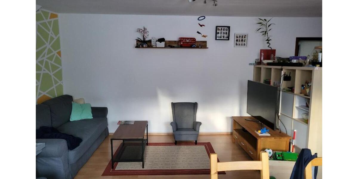 Dachgeschoßwohnung Neunkirchen - 3 Zimmer, 70 m&sup2;, 700&euro; | Angebot:25659592