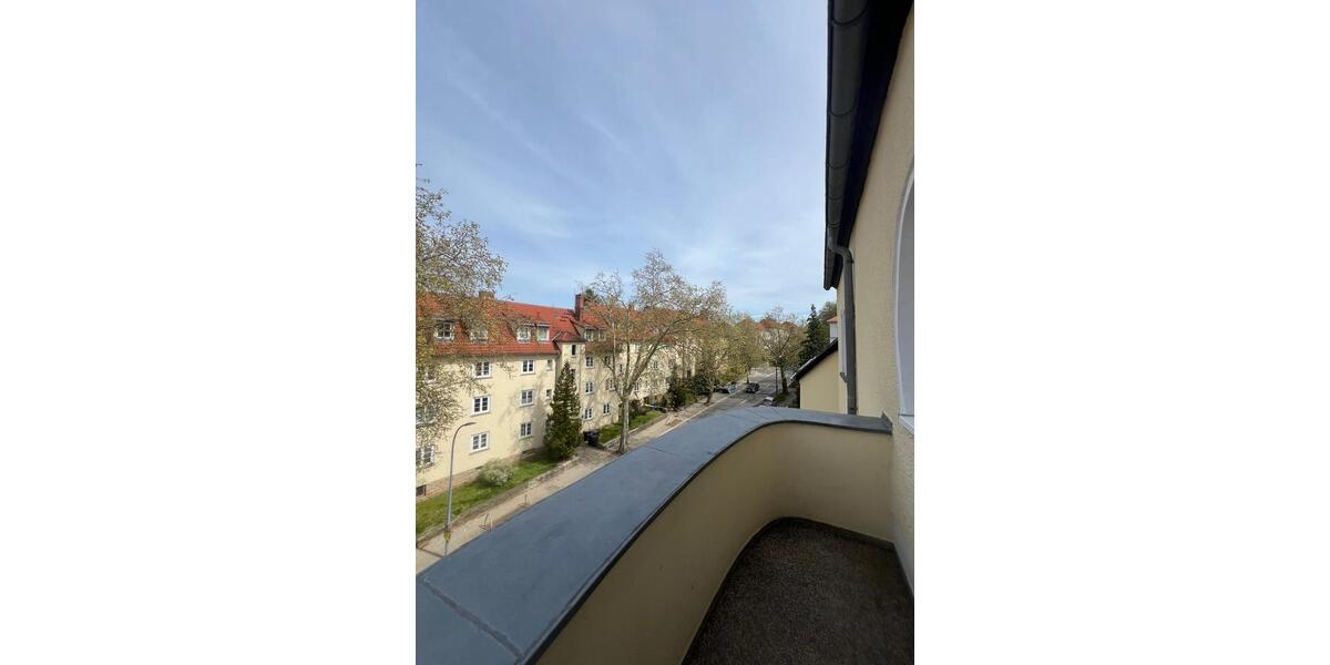 Dachgeschoßwohnung Zeitz - 3 Zimmer, 96 m&sup2;, 765&euro; | Angebot:25052324