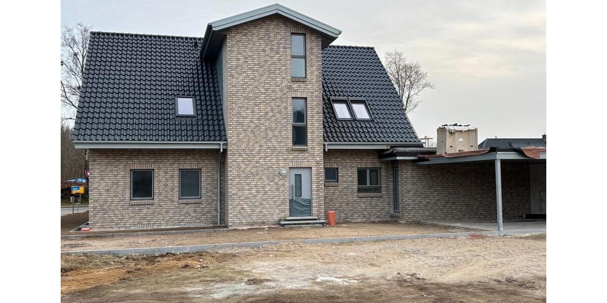 Erdgeschoßwohnung Groß Kummerfeld - 5 Zimmer, 137 m&sup2;, 1.908&euro; | Angebot:25441854