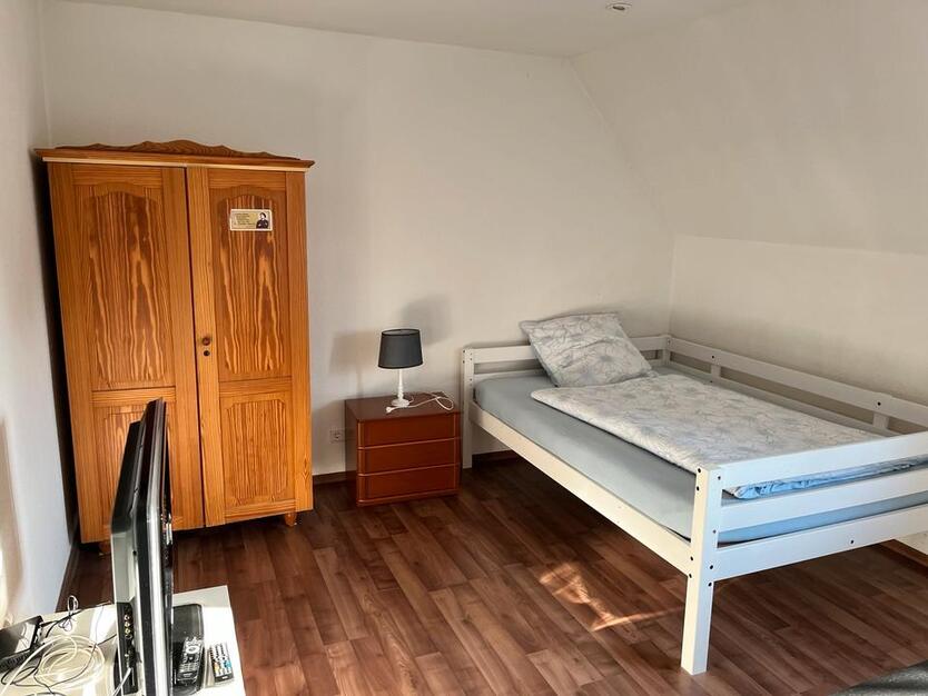 Möbliertes Zimmer in 3er WG