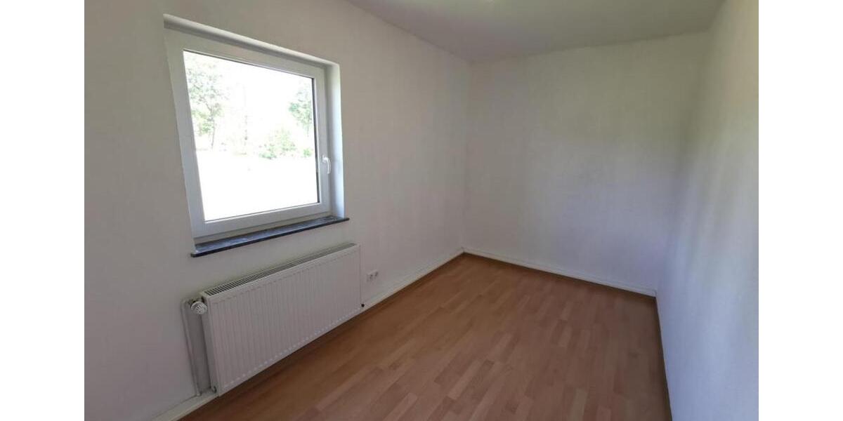 Etagenwohnung Bebra - 4 Zimmer, 58 m&sup2;, 370&euro; | Angebot:26553856