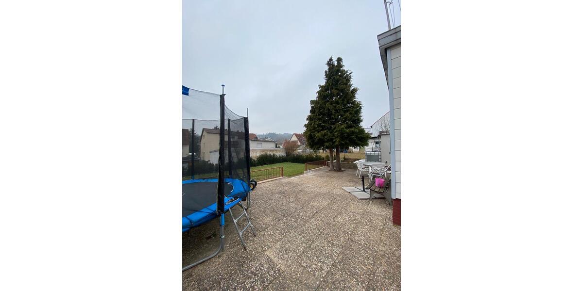 Einfamilienhaus Eisenberg (Pfalz) - 8 Zimmer, 167 m&sup2;, 2.000&euro; | Angebot:24673530