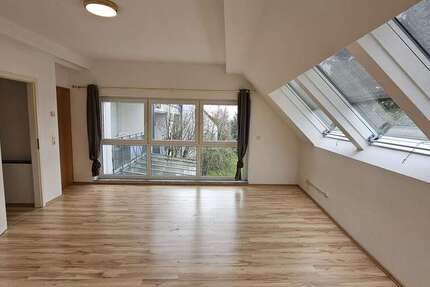 Wohnung Kelkheim - 2 Zimmer, 65 m&sup2;, 730&euro; | Angebot:26463112