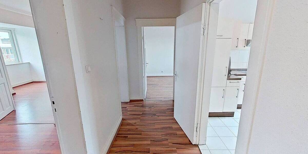 Etagenwohnung Neumünster Innenstadt - 3 Zimmer, 77 m&sup2;, 579&euro; | Angebot:26731051