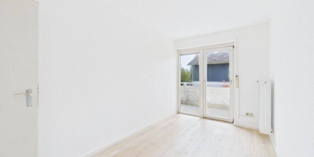 Doppelhaushälfte Germering - 4 Zimmer, 157 m&sup2;, 2.500&euro; | Angebot:25776521