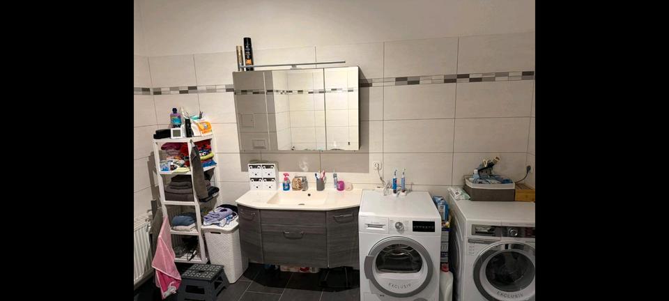 Etagenwohnung Staßfurt - 4 Zimmer, 109 m&sup2;, 654&euro; | Angebot:25942643