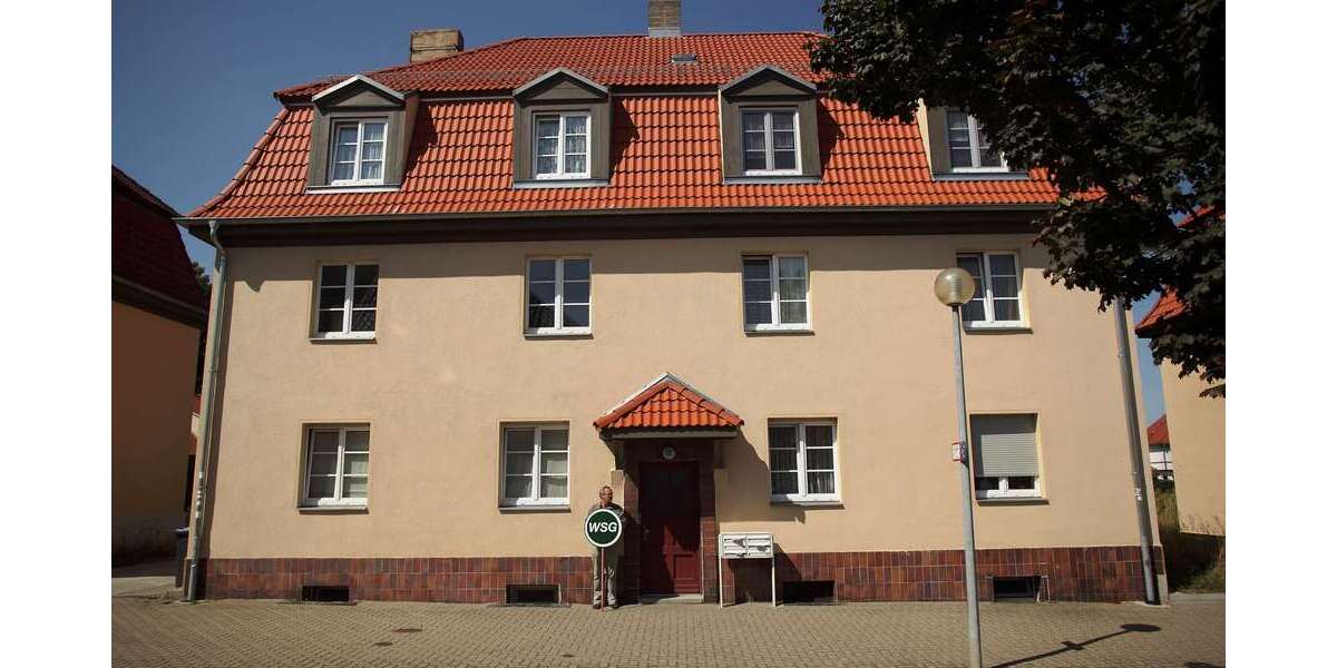 Etagenwohnung Bitterfeld-Wolfen OT Wolfen Wolfen - 2 Zimmer, 53 m&sup2;, 354&euro; | Angebot:27181052