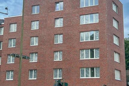 4-Zimmer-Neubauwohnung im Staffelgeschoss mit Einbauküche und Vollbad 4 zimmer