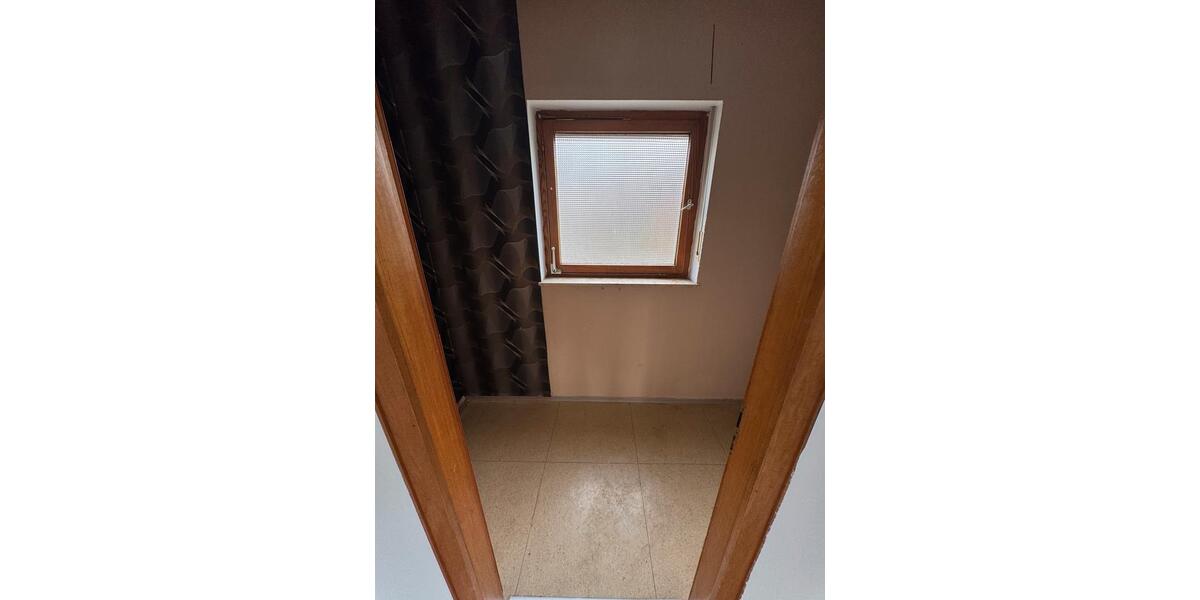 Etagenwohnung Weilburg - 5 Zimmer, 155 m&sup2;, 1.600&euro; | Angebot:26551690