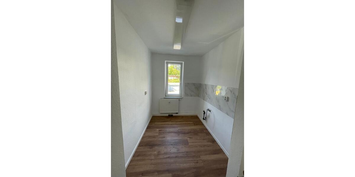Etagenwohnung Zschopau - 3 Zimmer, 58 m&sup2;, 378&euro; | Angebot:25906747