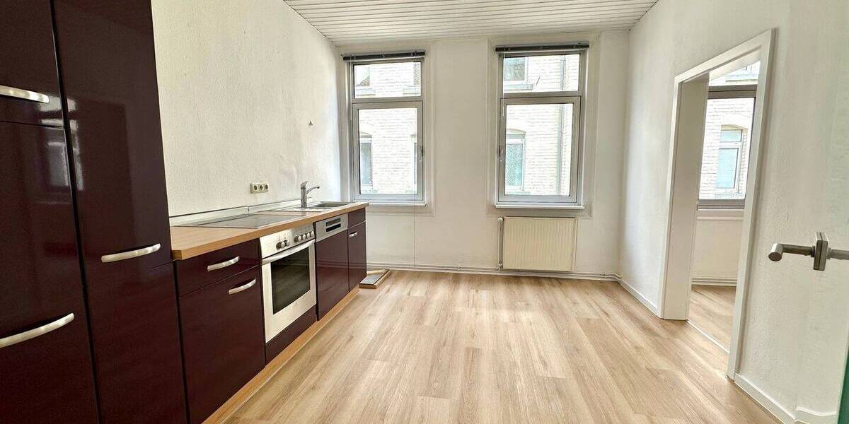 Etagenwohnung Wiesbaden Mitte - 2 Zimmer, 69 m&sup2;, 759&euro; | Angebot:26797013