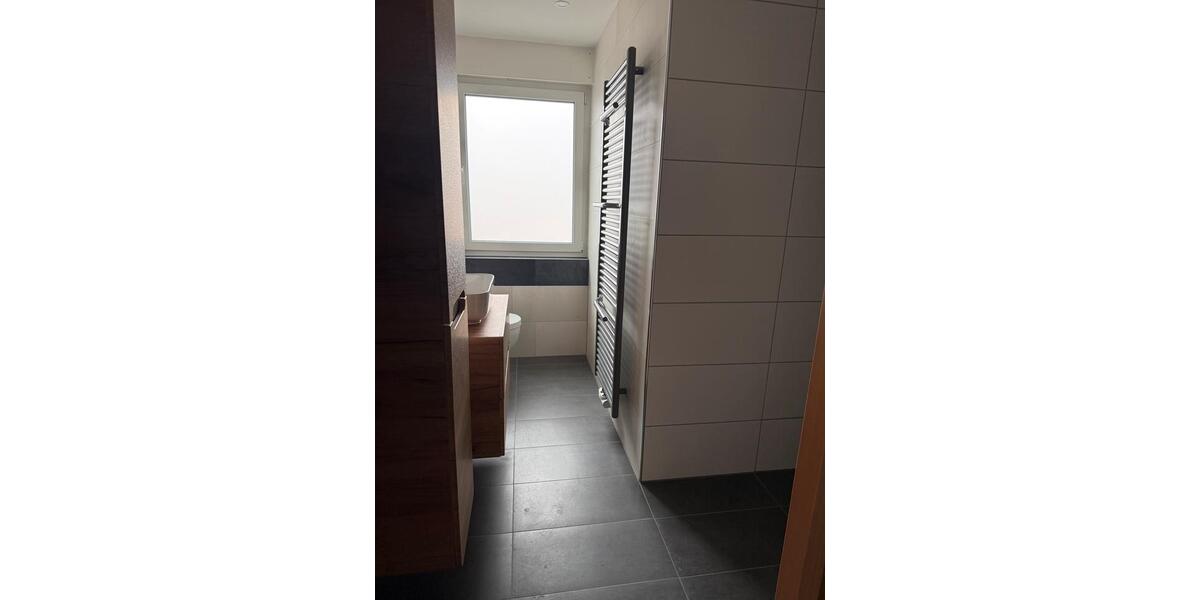 Etagenwohnung Wehretal - 4 Zimmer, 93 m&sup2;, 900&euro; | Angebot:26444440
