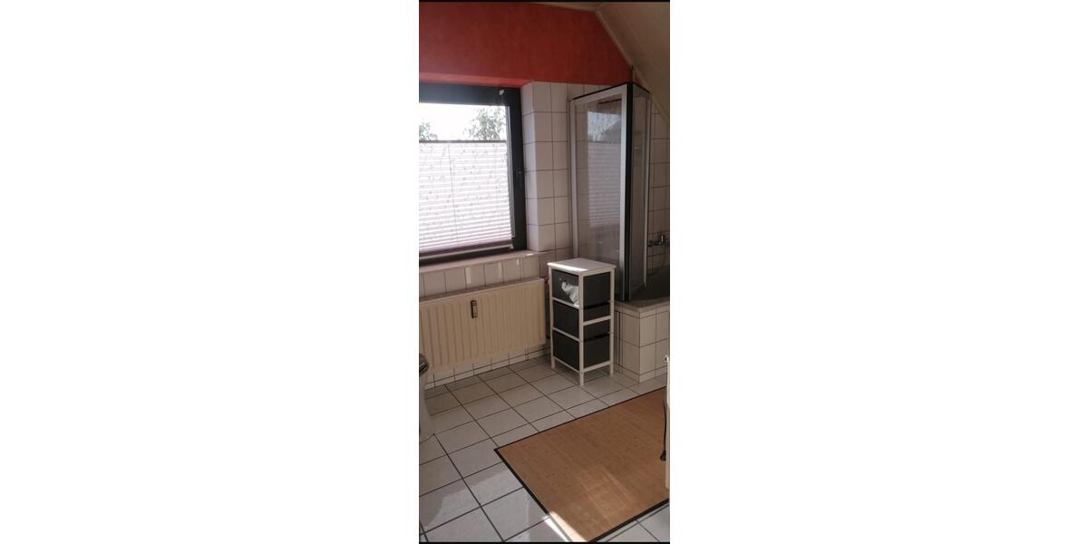 Dachgeschoßwohnung Scheuerfeld - 3 Zimmer, 90 m&sup2;, 700&euro; | Angebot:26551735