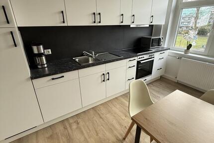 Wohnen auf Zeit Glauchau - 8 Zimmer, 156 m&sup2;, 15&euro; | Angebot:17320207