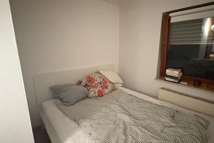 Wohnen auf Zeit Bonn Gielgen - 7 Zimmer, 200 m&sup2;, 500&euro; | Angebot:24868310