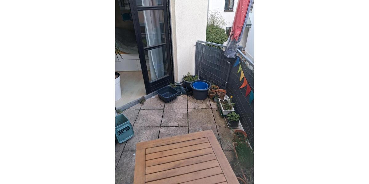 Etagenwohnung Wiesbaden Nordost - 1 Zimmer, 42 m&sup2;, 815&euro; | Angebot:25962855