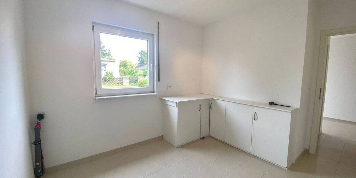 Einfamilienhaus Berlin Mahlsdorf - 4 Zimmer, 180 m&sup2;, 2.800&euro; | Angebot:26733227