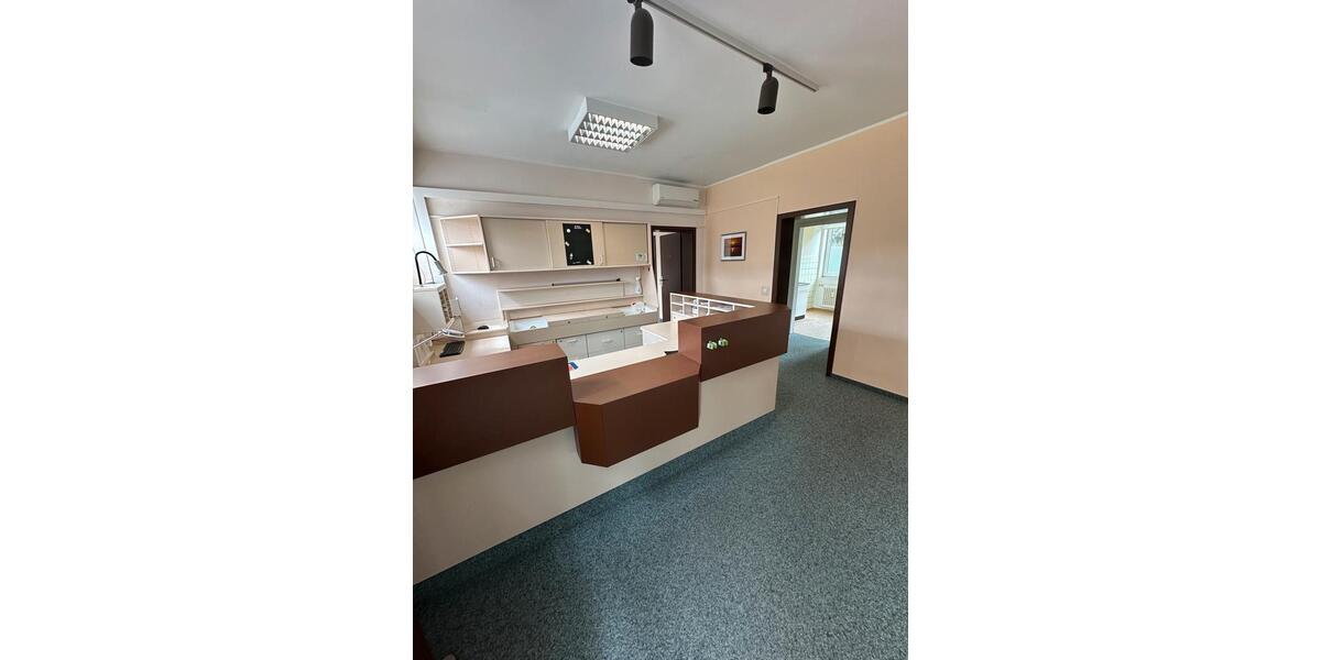 Gewerbeobjekt Neukirchen - 5&euro; | Angebot:17127418